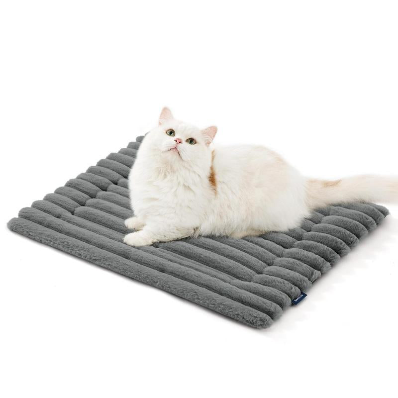 Self Warming Pet Bed Small Self Heating Pet Crate Pad Thermal Extra Warm Mat Indoor & Outdoor Non-Slip Washable No Electricity Needed